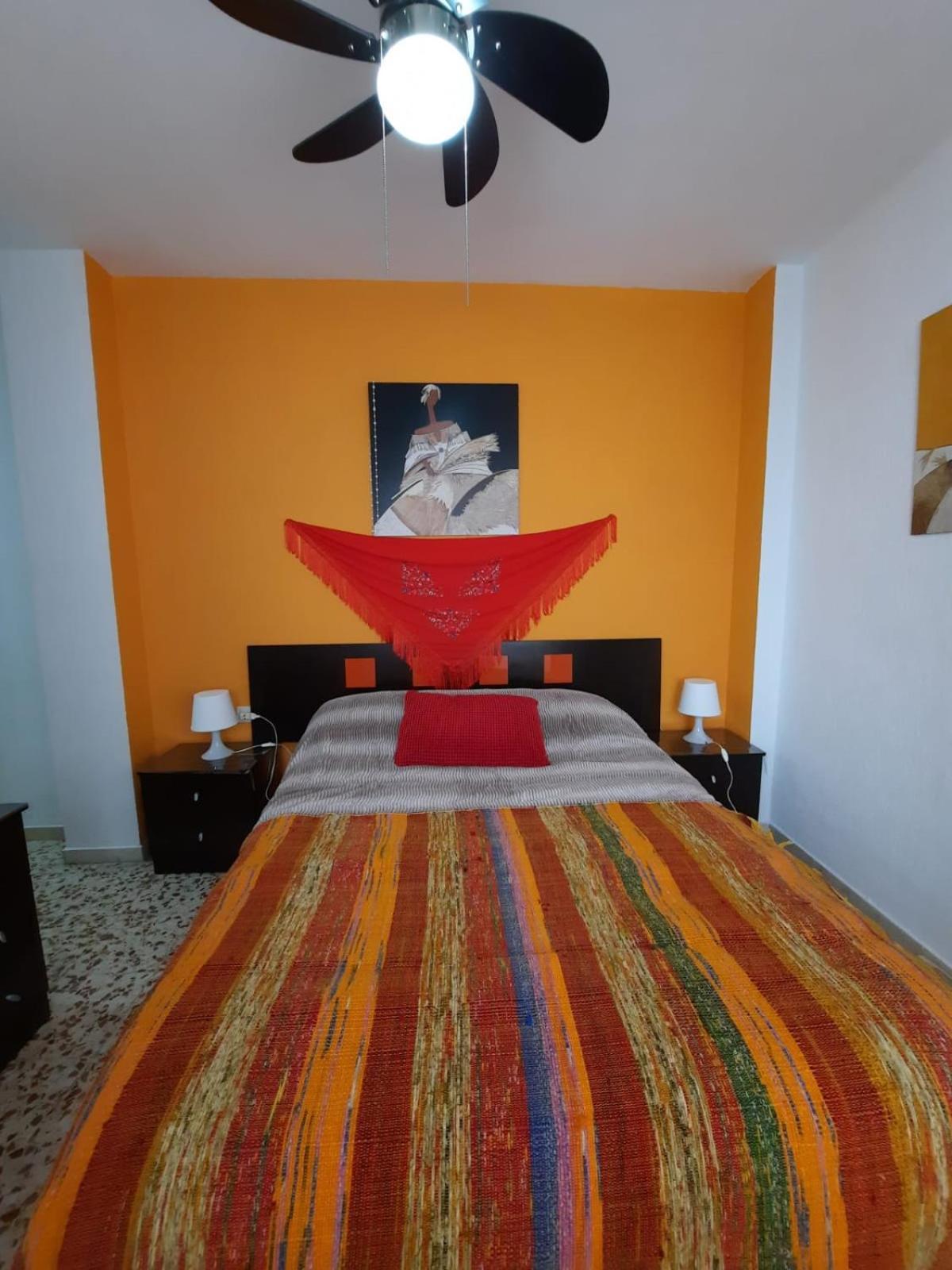 Habitaciones En Mi Piso Del Centro De Huelva Eksteriør billede