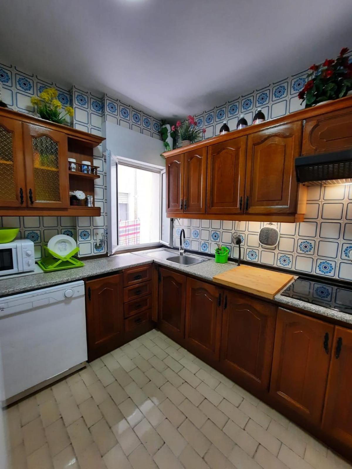 Habitaciones En Mi Piso Del Centro De Huelva Eksteriør billede
