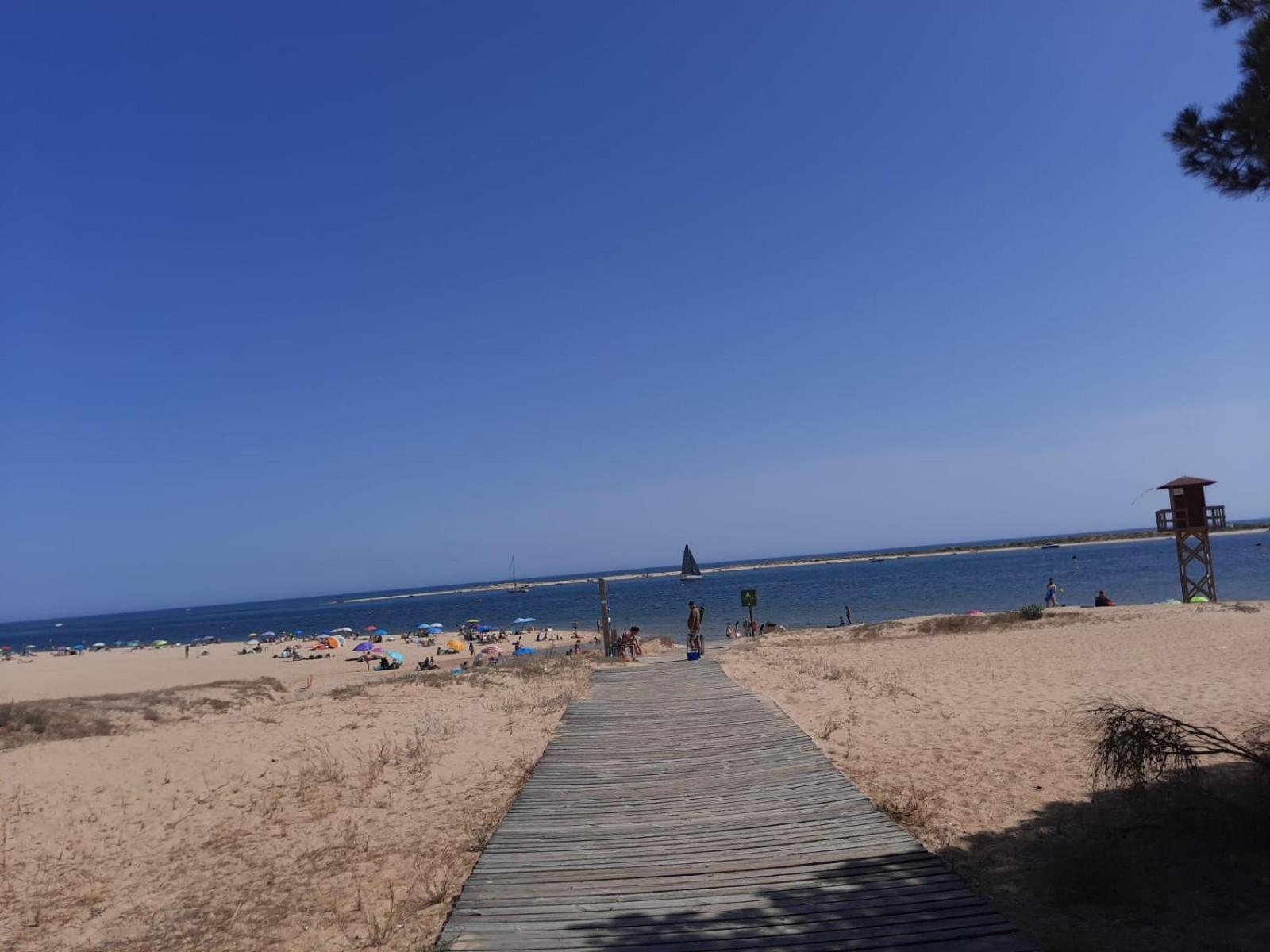 Habitaciones En Mi Piso Del Centro De Huelva Eksteriør billede